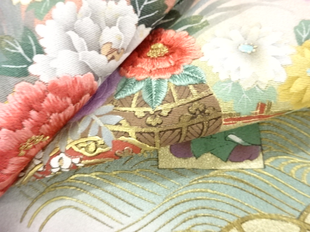  花車模様刺繍訪問着